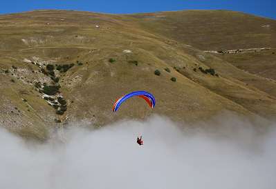 26.mt._cucco_castelluccio_2009_822.jpg